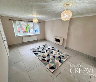 3 bedroom townhouse to rent - Photo 2