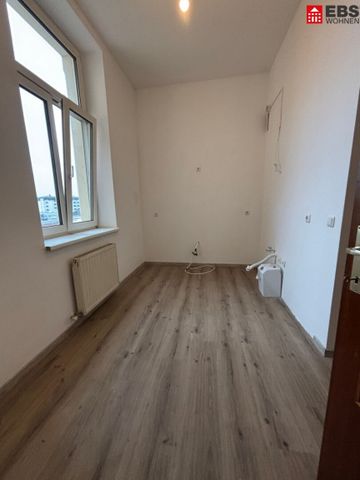 Ab 01.01.2026!! 3-Zimmerwohnung mit rd. 90 m² in hervorragender Zentrumslage von Wels! Perfekte Anbindung, Infrastruktur und Erreichbarkeit! Parkplatz und Kellerabteil vorhanden! - Photo 5