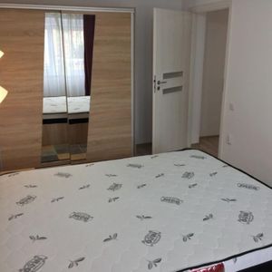 Apartament cu doua camere in calea Aradului - Photo 2