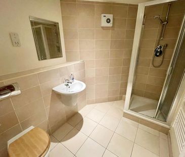 2 bedroom apartment to rent - Photo 6
