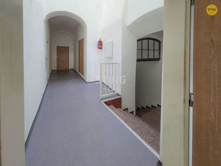 Byt 3+kk k pronájmu, Frýdek-Místek, ulice Zámecké nám. - Photo 2