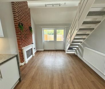 1 bedroom terraced house to rent - Photo 3
