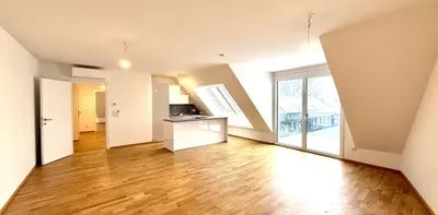 ++NEU++ RUHIGE 3 ZIMMER DG-WOHNUNG MIT EINEM BALKON NÄHE BADETEICH SÜSSENBRUNN! - Foto 2