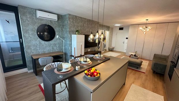 Apartament cu 2 camere de închiriat - Fotografie 1