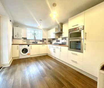 2 Bed Maisonette, South Parade Mansions, BS8 - Photo 5