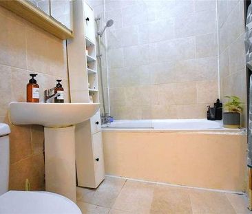 Coldharbour Lane, London, SW9 - Photo 6