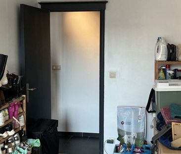 Appartement te huur in Liège voor € 825 met 2 slaapkamers - Photo 4