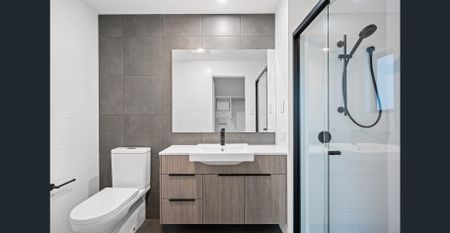 BOUTIQUE 2 BEDROOM APARTMENT - Photo 5