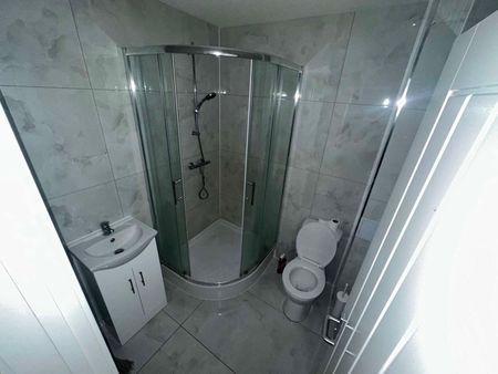 Scotland Green Road Room 3 - Photo 2