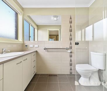 Spacious Family Living with Dual Master Suites and Theatre Room - Photo 6