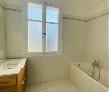 Location Appartement 3 pièces 67m² NICE 06000 - Photo 4