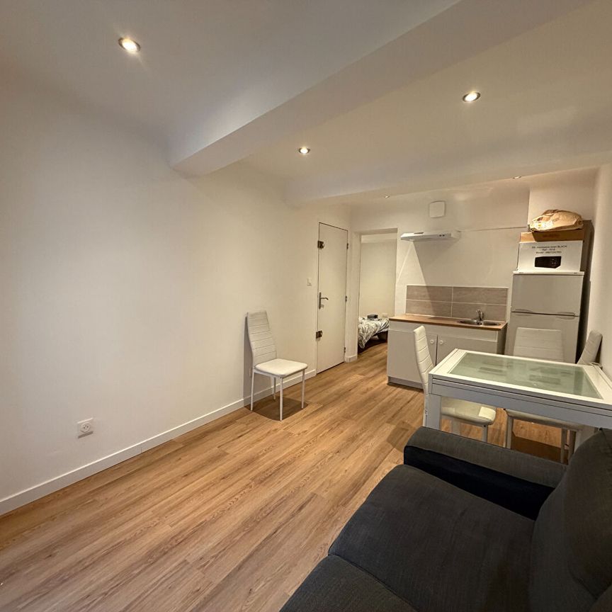 Location Appartement 2 pièces 28m² - Photo 1