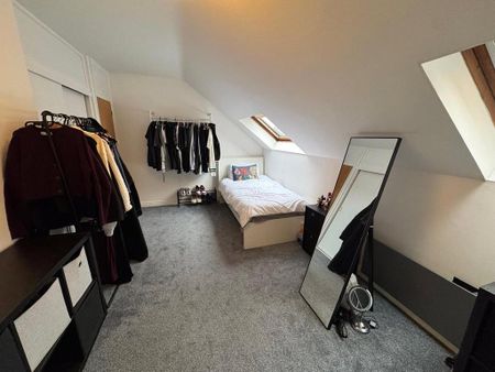 3 bedroom apartment to rent - Photo 3