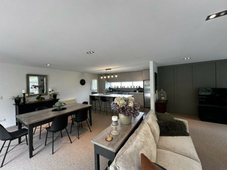 Simply stunning and super private - Photo 4