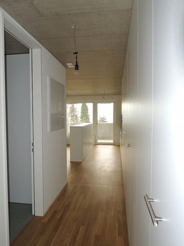 Helle Attikawohnung in Männedorf per 01.05.2026 - Foto 3