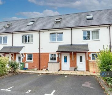 3 bedroom terraced house to rent - Photo 1