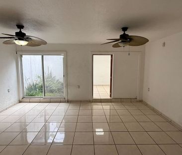 Casa en renta en Mirador de San Isidro, Zapopan, Jalisco - Photo 1