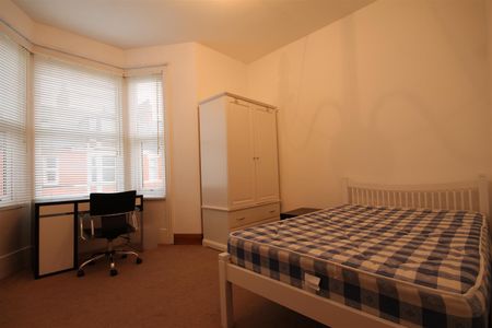 Glenthorn Road, Jesmond - Photo 4