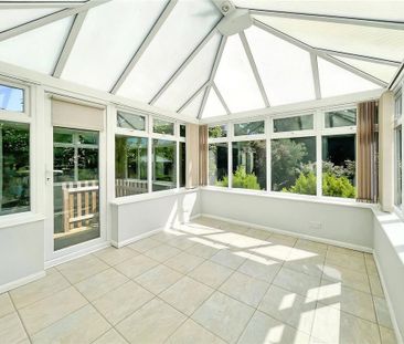 3 bedroom detached house to rent - Photo 2