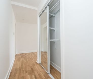 39 Riverwood Parkway - Photo 6