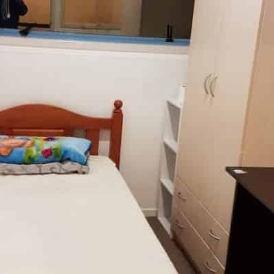 Tidy 2 bedrooms, city - Photo 1