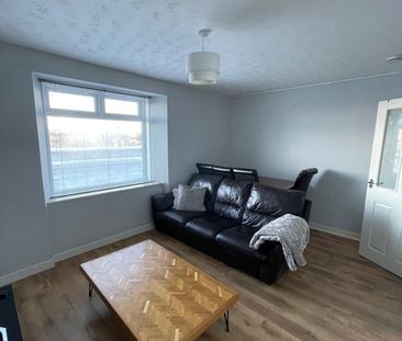 1 Bed Flat, Auchmill Road, AB21 - Photo 3
