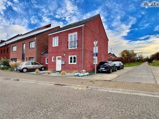 Appartement te huur - Photo 1