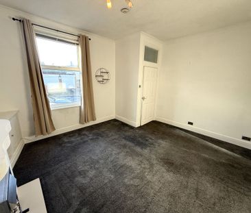 2 bedroom end terraced house To Let in Preston - Photo 3