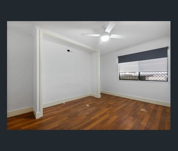 19 Coman Street South, Rothwell, Qld 4022 - Photo 2