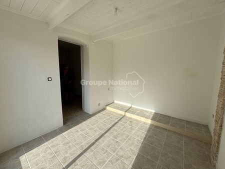 A LOUER - SARRIANS -Appartement T2 RDC -, - Photo 4