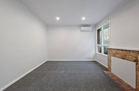 105 Pembroke Road, Mooroolbark - Photo 4