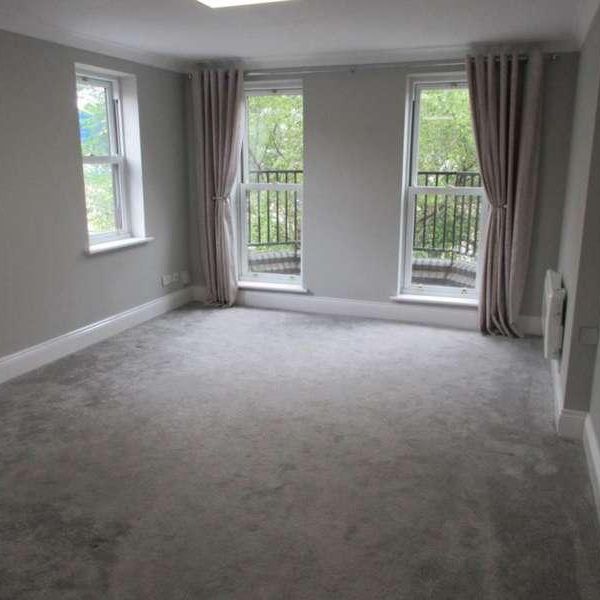 Southchurch Road, Southend On Sea, SS1 - Photo 1