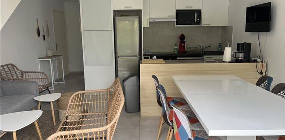 Appartement à louer - Photo 2