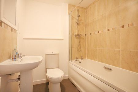1 bedroom flat to rent - Photo 5