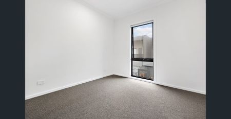 Lovely Home in the Alamanda Estate - Photo 5