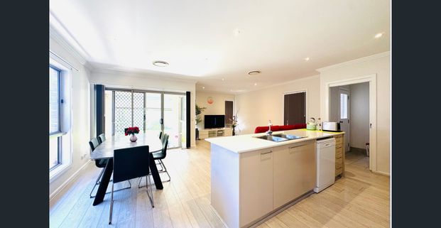 Spacious Comfort in the Heart of Kellyville - Photo 1