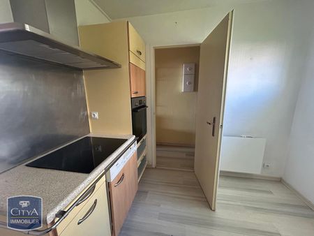 Location Appartement 3 pièces 70m² LA ROCHELLE 17000 - Photo 4