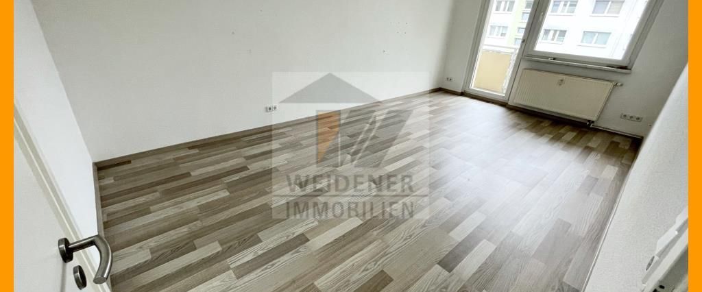 4 Raum Whg. mit Balkon gesucht? Nähe von AMAZON in Gera-Langenberg! - Foto 1