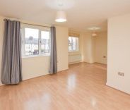 2 bed Apartment for Rent - Photo 3