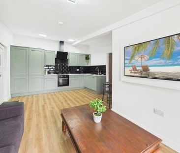 1 bedroom semi-detached house to rent - Photo 4