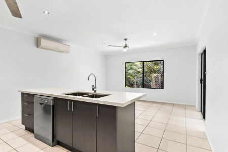 The Ultimate in Location and Privacy - Photo 2