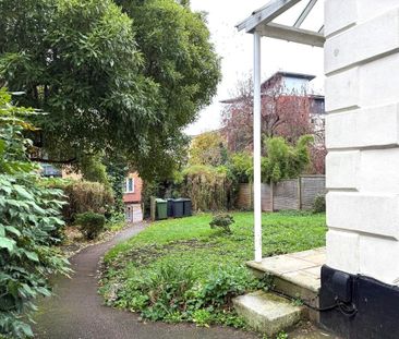 2 bedroom ground floor flat to rent - Photo 6