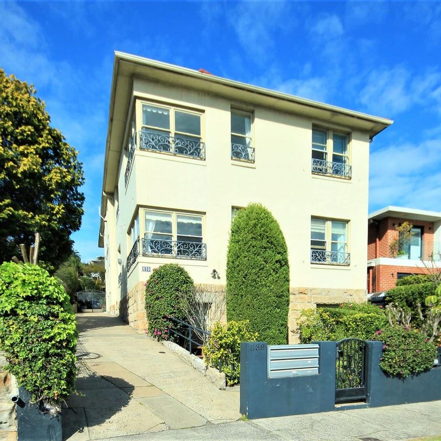 BRIGHT ONE BEDROOM APARTMENT WITH STUDY - Photo 1