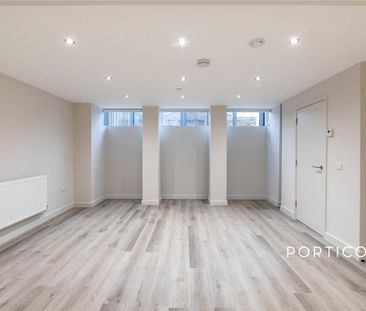 Studio to rent - Photo 6