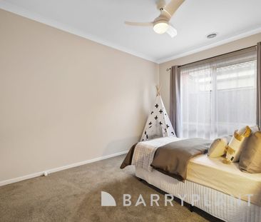 MODERN, ELEGANT & SPACIOUS!! - Photo 5