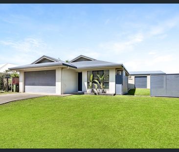 Modern Family Living with 2 Bay Garage - Photo 6