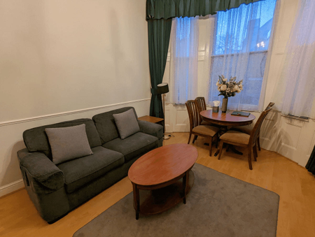 Castletown Road, London, W14 - Photo 2