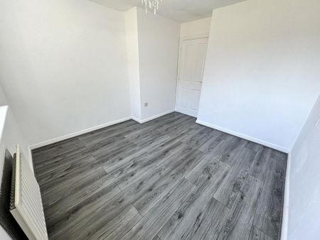 3 bedroom bungalow to rent - Photo 3