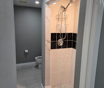 For Lease - 5 Hearthstone Crescent, Clarington, Ontario - Photo 6