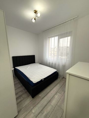 Apartament 3 camere | Aparatorii Patriei | Loc de parcare inclus - Photo 3